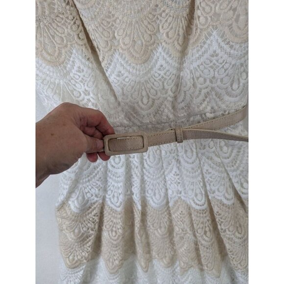 White House Black Market Women size 0 Dress Crochet Lace Overlay Belt Cruise NYC - Picture 2 of 11